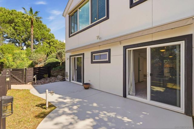 13024 Olmeda Court, San Diego, CA 92128