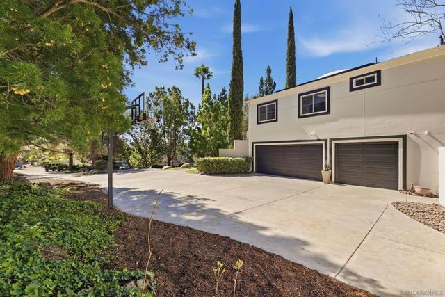 13024 Olmeda Court, San Diego, CA 92128