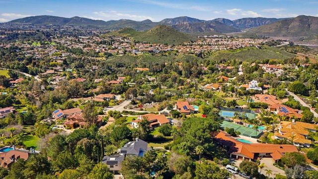 13024 Olmeda Court, San Diego, CA 92128