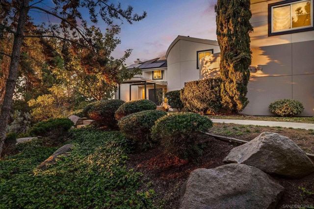 13024 Olmeda Court, San Diego, CA 92128