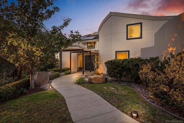 13024 Olmeda Court, San Diego, CA 92128