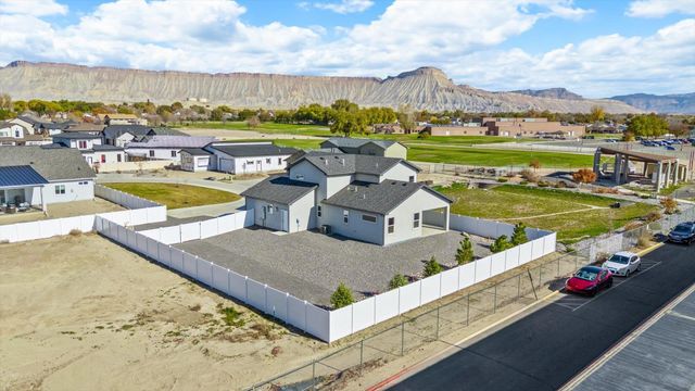 579 Fledgefield Drive, Grand Junction, CO 81506