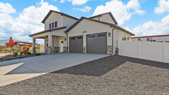 579 Fledgefield Drive, Grand Junction, CO 81506