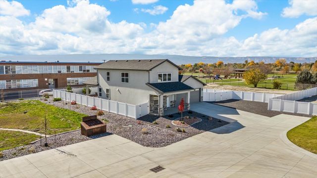579 Fledgefield Drive, Grand Junction, CO 81506