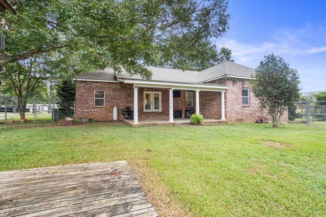 617 Macedonia Rd., Petal, MS 39465