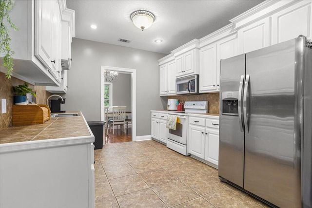 617 Macedonia Rd., Petal, MS 39465