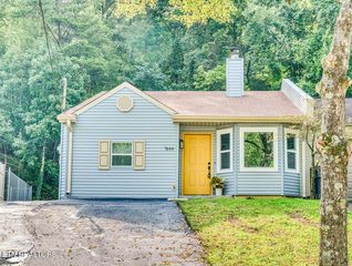 7644 Chatham Circle, Knoxville, TN 37909