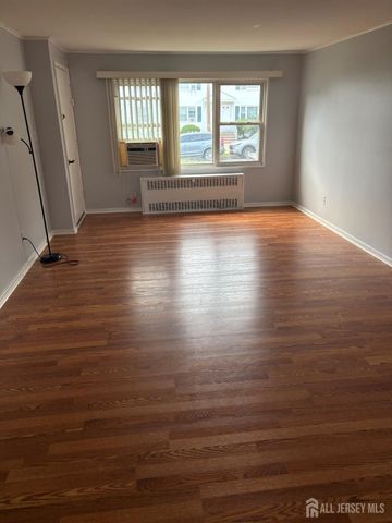 16-A Garfieldpark, Edison, NJ 08837