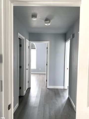 27 Acklen Drive, Simpsonville, SC 29681