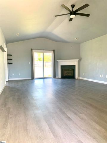 27 Acklen Drive, Simpsonville, SC 29681