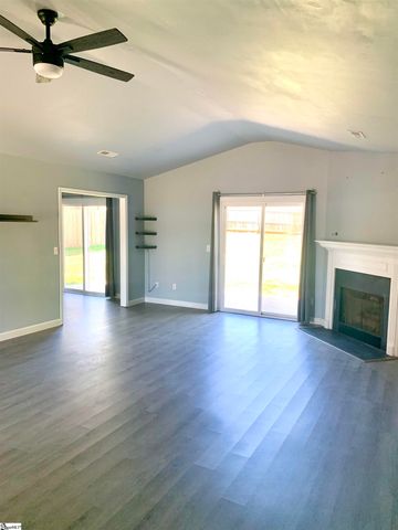 27 Acklen Drive, Simpsonville, SC 29681