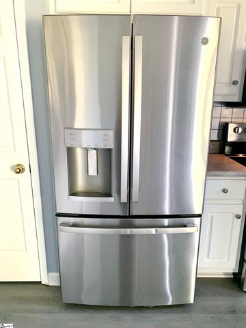 27 Acklen Drive, Simpsonville, SC 29681