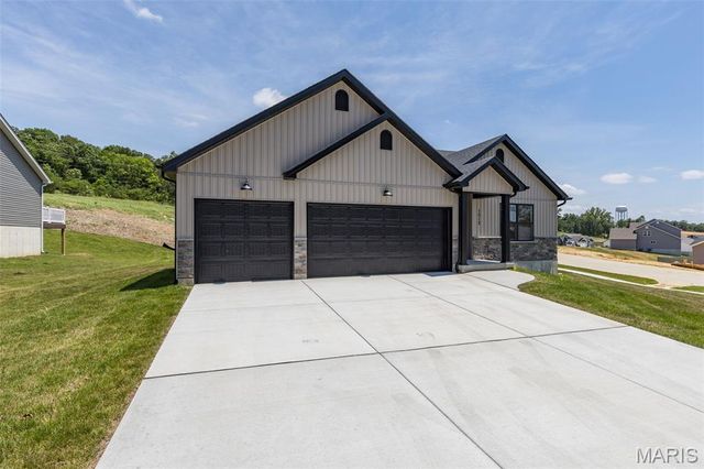 1512 Louisiana Drive, Herculaneum, MO 63048