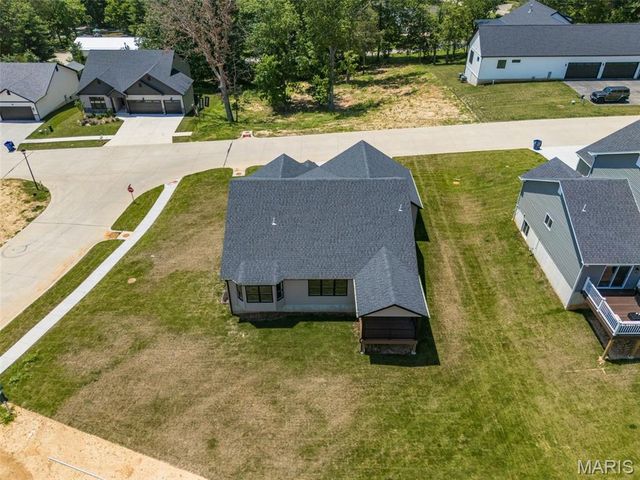 1512 Louisiana Drive, Herculaneum, MO 63048