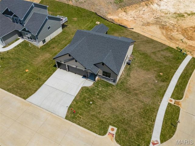 1512 Louisiana Drive, Herculaneum, MO 63048