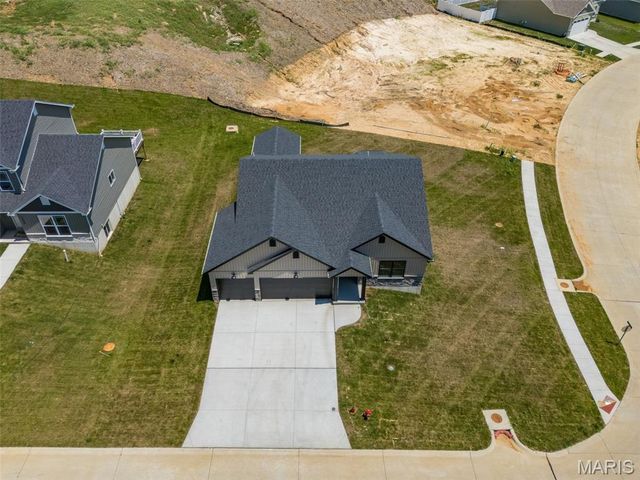 1512 Louisiana Drive, Herculaneum, MO 63048