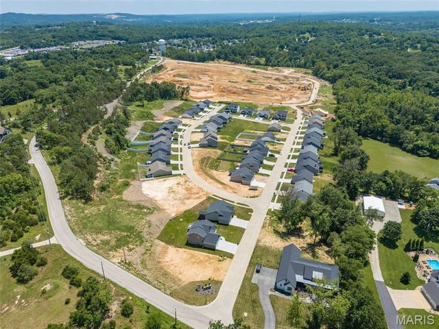 1512 Louisiana Drive, Herculaneum, MO 63048
