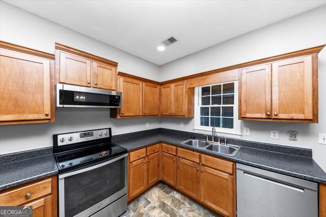 244 Freestone Lane, Dallas, GA 30132