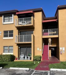 15630 SW 80th Street I-203, Miami, FL 33193