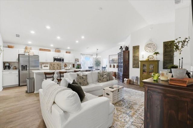 3894 WILLOW RIDGE DRIVE, Lakeland, FL 33810