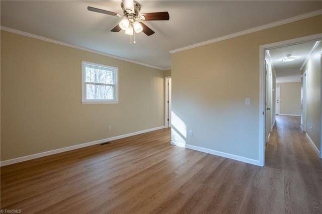 955 Lyndon Lane, Haw River, NC 27258