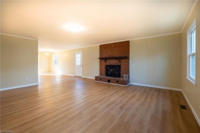 955 Lyndon Lane, Haw River, NC 27258