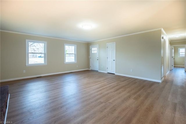 955 Lyndon Lane, Haw River, NC 27258