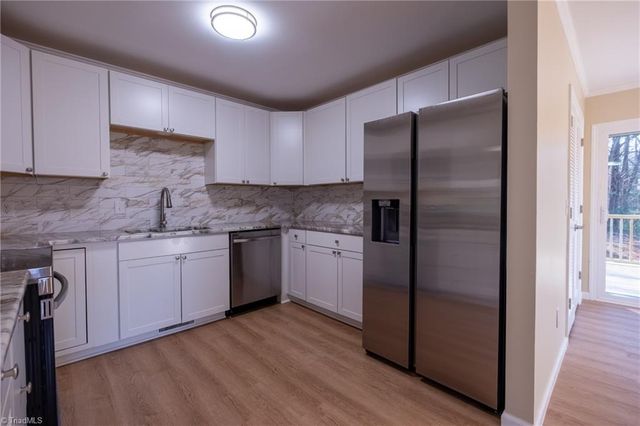 955 Lyndon Lane, Haw River, NC 27258