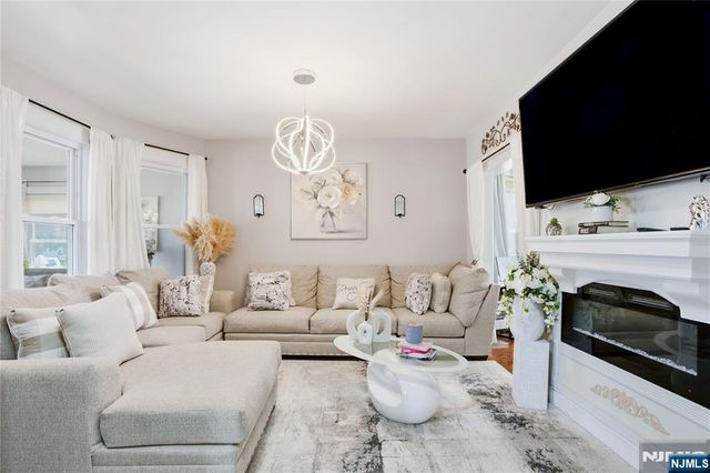 159 Brook Avenue, Passaic, NJ 07055