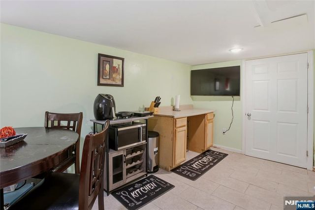 159 Brook Avenue, Passaic, NJ 07055