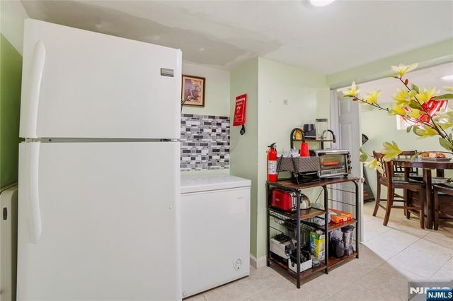 159 Brook Avenue, Passaic, NJ 07055