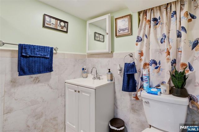159 Brook Avenue, Passaic, NJ 07055