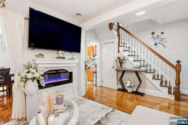 159 Brook Avenue, Passaic, NJ 07055