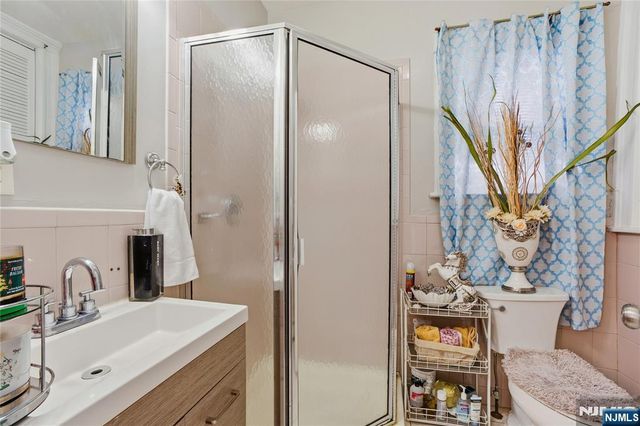 159 Brook Avenue, Passaic, NJ 07055