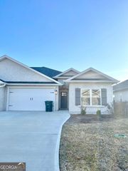 160 The Villas Way, Kingsland, GA 31548