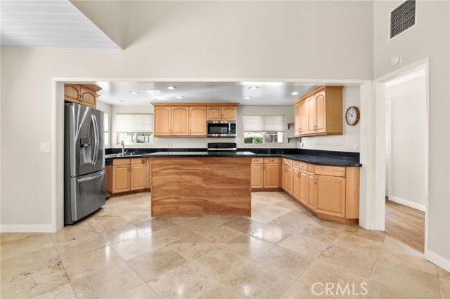 22841 Mariano Street, Woodland Hills (los Angeles), CA 91367