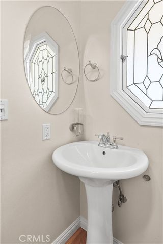 22841 Mariano Street, Woodland Hills (los Angeles), CA 91367