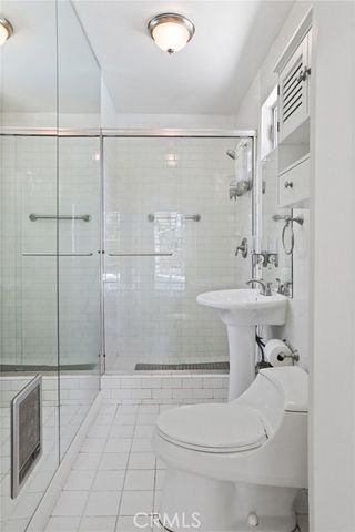 22841 Mariano Street, Woodland Hills (los Angeles), CA 91367