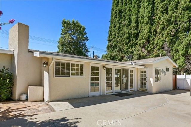 22841 Mariano Street, Woodland Hills (los Angeles), CA 91367