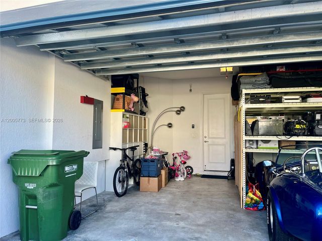 1346 SW 113th Ter 1346, Pembroke Pines, FL 33025