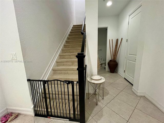 1346 SW 113th Ter 1346, Pembroke Pines, FL 33025