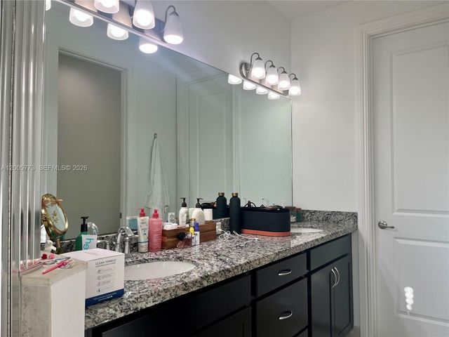 1346 SW 113th Ter 1346, Pembroke Pines, FL 33025