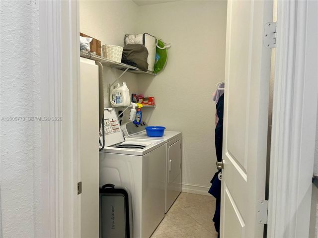 1346 SW 113th Ter 1346, Pembroke Pines, FL 33025