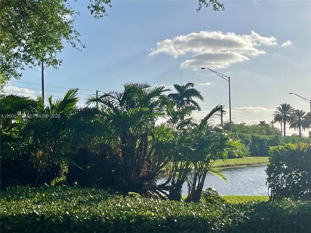 1346 SW 113th Ter 1346, Pembroke Pines, FL 33025