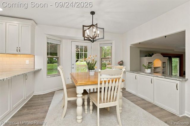 6601 Hemlock Court, Brighton, MI 48116