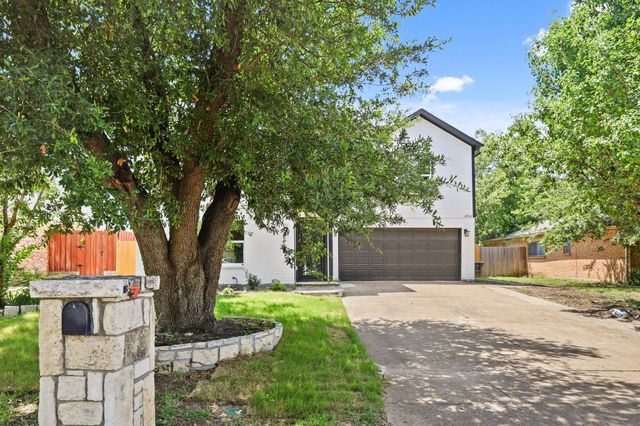 4732 Moss Rose Drive, Fort Worth, TX 76137