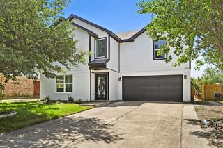 4732 Moss Rose Drive, Fort Worth, TX 76137