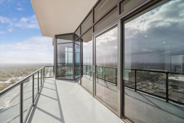 9757 Katy Freeway 2501, Houston, TX 77024