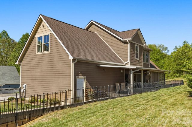 63 Old Spring Drive, Candler, NC 28715