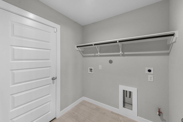 2113 Sunflower View Street, Brookshire, TX 77423